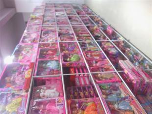 稱斤換裝芭芘一斤6.5元 芭芘娃娃稱斤批發(fā)_玩具_世界工廠網(wǎng)中國產(chǎn)品信息庫
